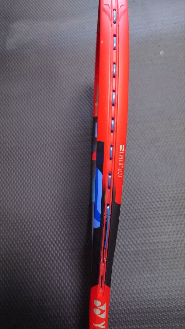 ヨネックス　Ｖコア100（2023）