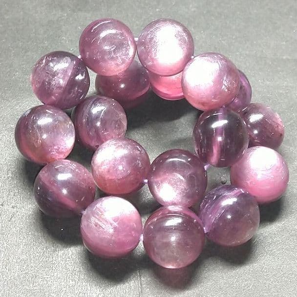 aki様。専用 蜜-⑰【マルベリー レピドライト】11.9～11㍉ 17.5㌢