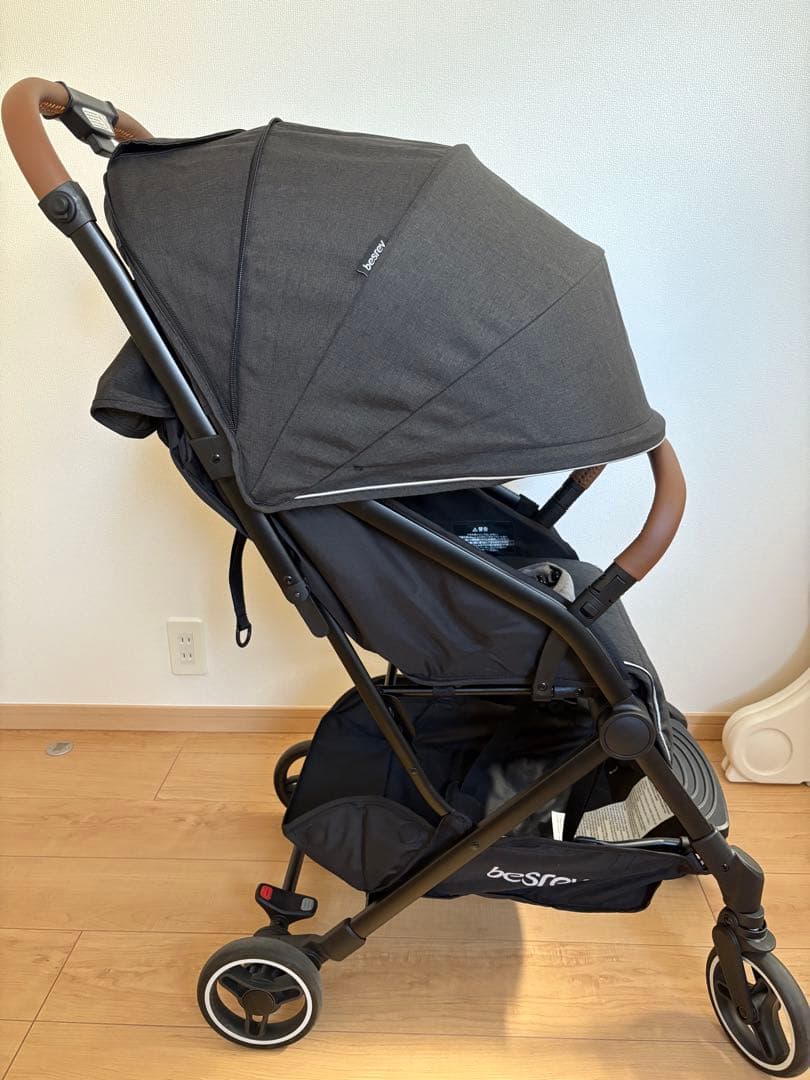 besreyベビーカー