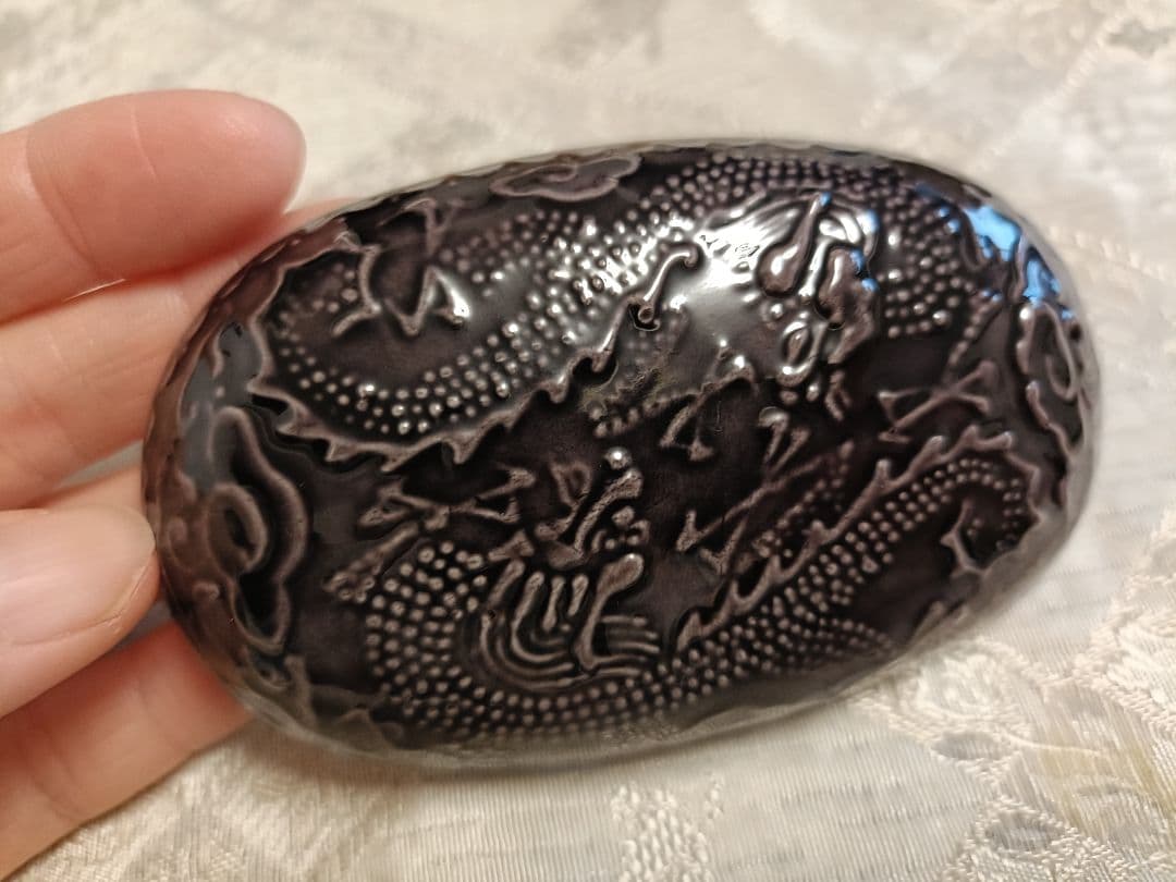 中村翠嵐作　紫交趾小判龍　香合