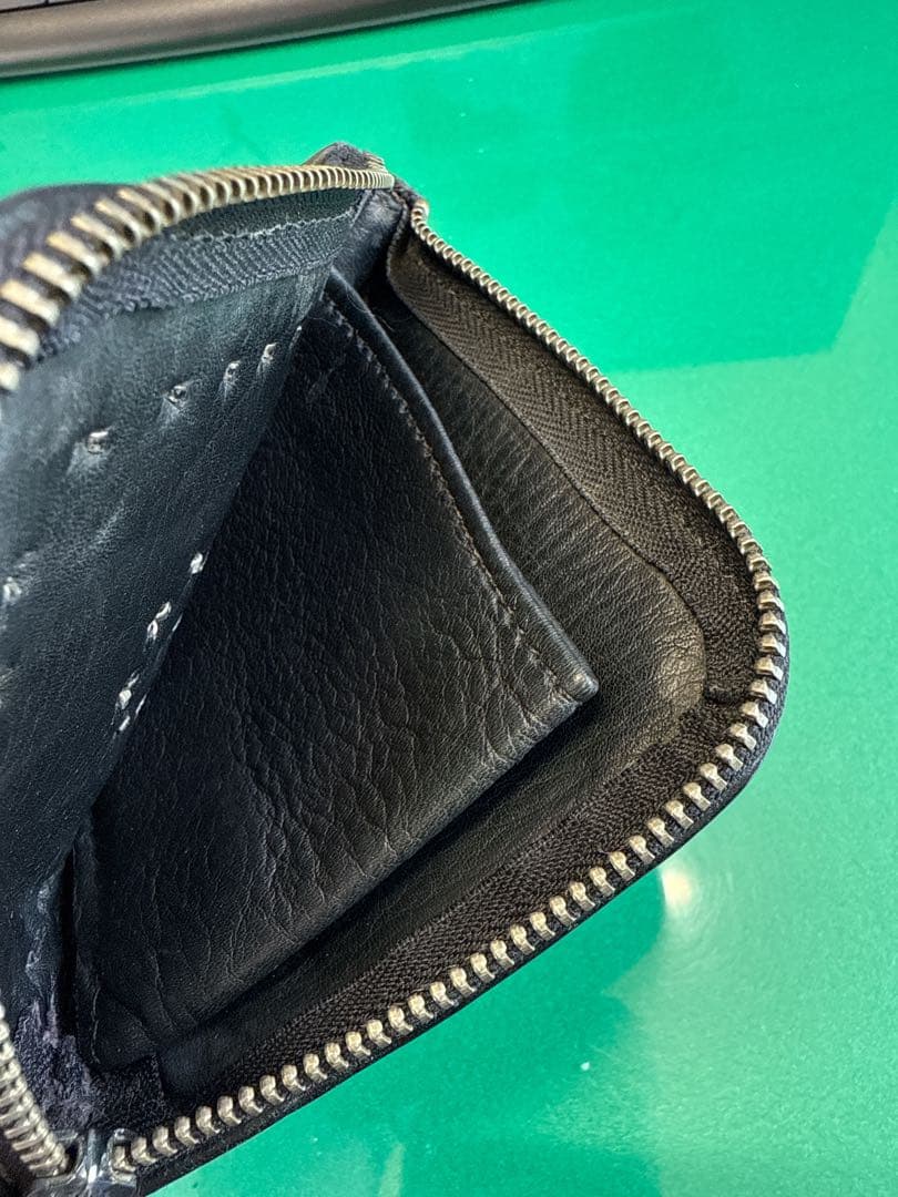 HTC レザースタッズ　L字ファスナー　ウォレット　財布