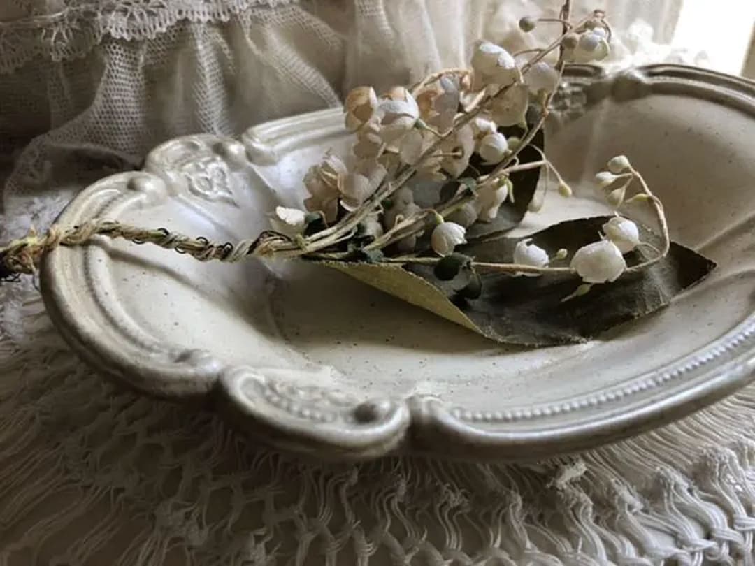 レジントレイ　エクリュ 17cm