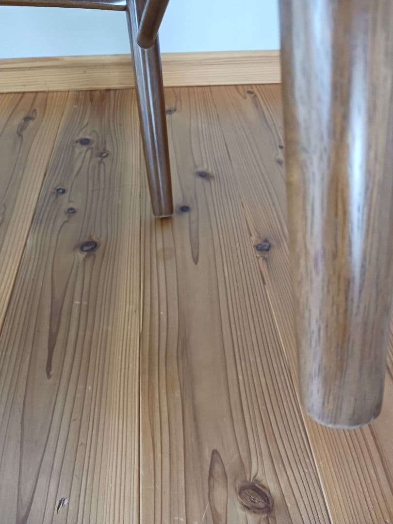 カリモク 60 Tチェア ブラウン