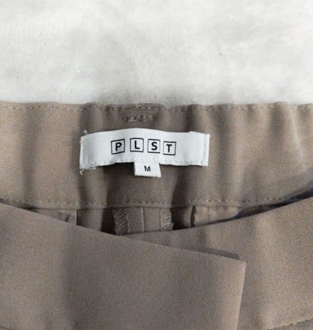 【PLST】プラステ 洗える ノーカラー セットアップ パンツ M ベージュ