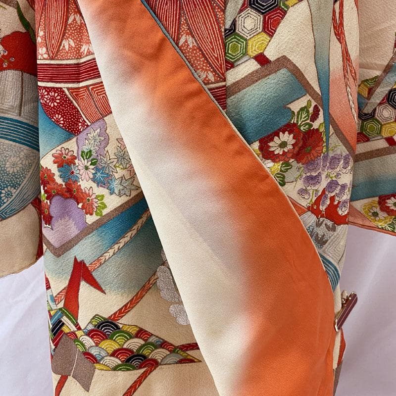 505ag45◎七五三 七歳 女児 アンティーク着物&開き帯 金彩 鈴 総柄◎