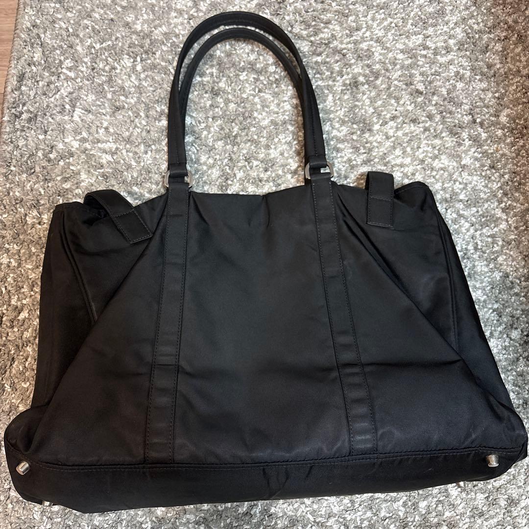 PRADA ブラックナイロントートバッグ　ビジネス