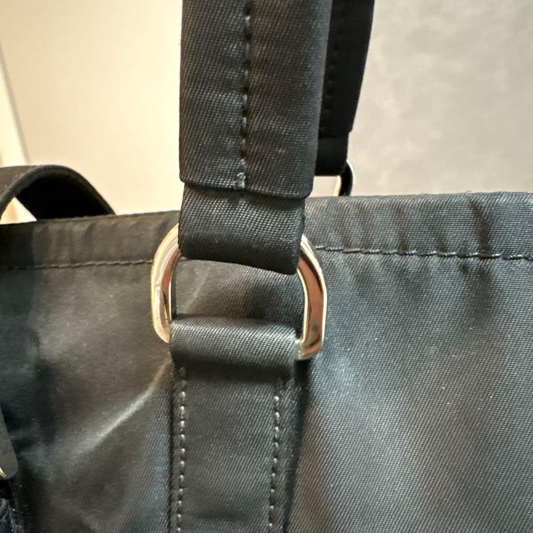 PRADA ブラックナイロントートバッグ　ビジネス