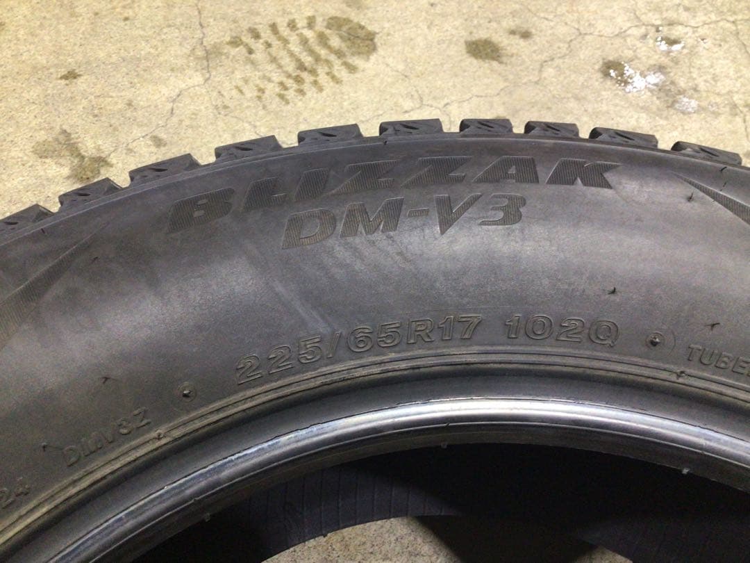 激安 225/65R17 ブリヂストン DM-V3 スタッドレス 4本 送料込み