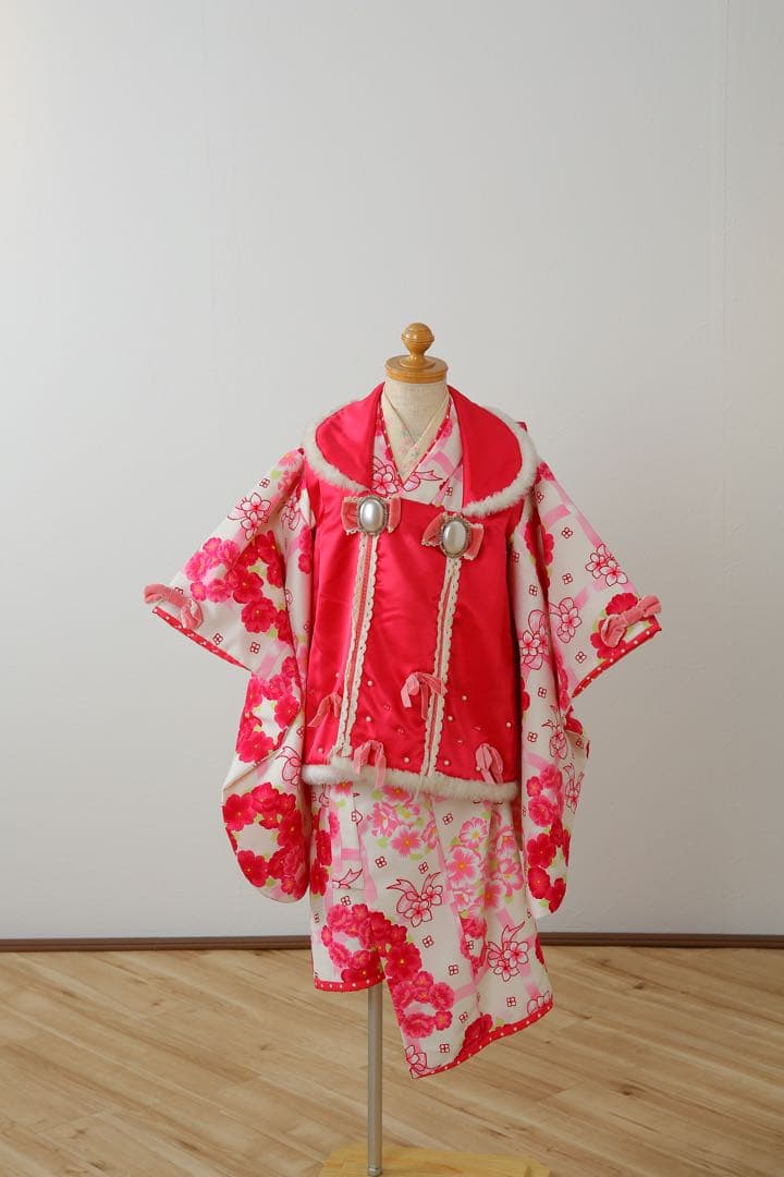 緊急値下げ被布❗️着物❗️七五三❗️メーカー