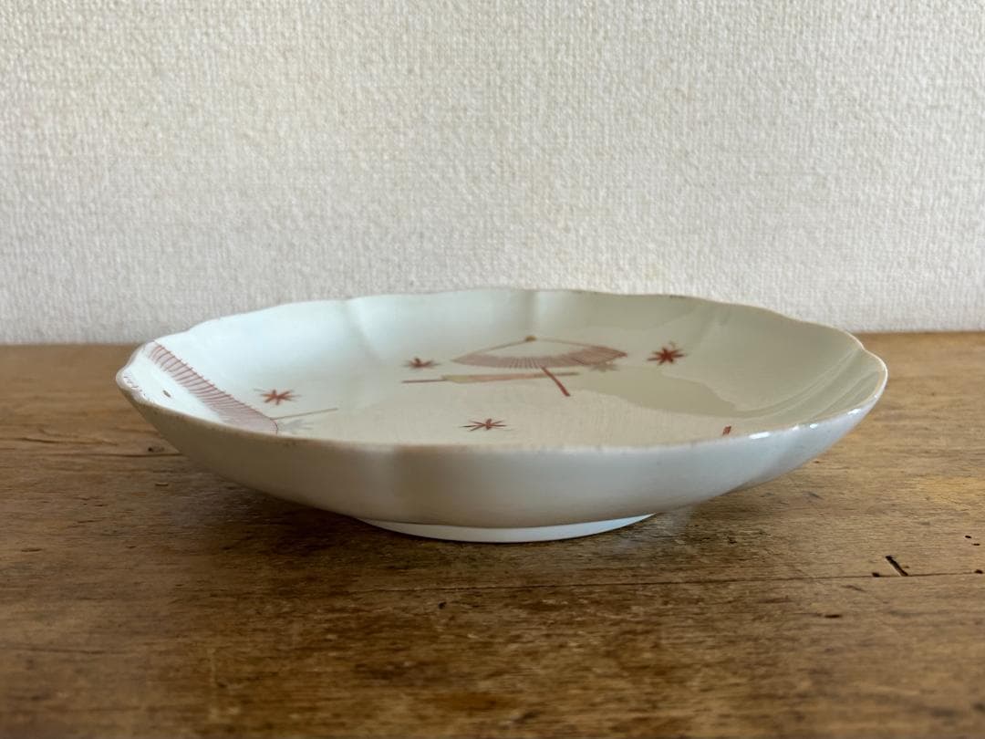 アンティークの傘と星の模様の皿3枚セット