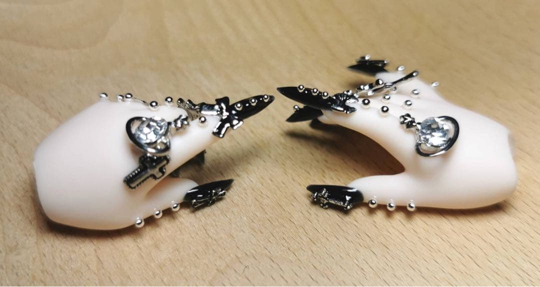 MDD ブラックドルフィードリーム ネイルハンド カスタムハンド セミホワイト肌