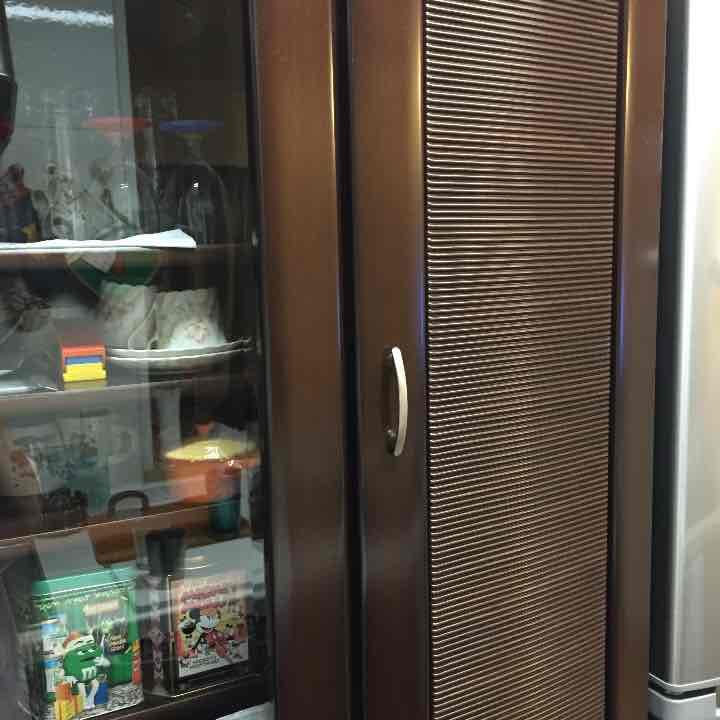 しっかり作り！美品ブラウン食器棚！