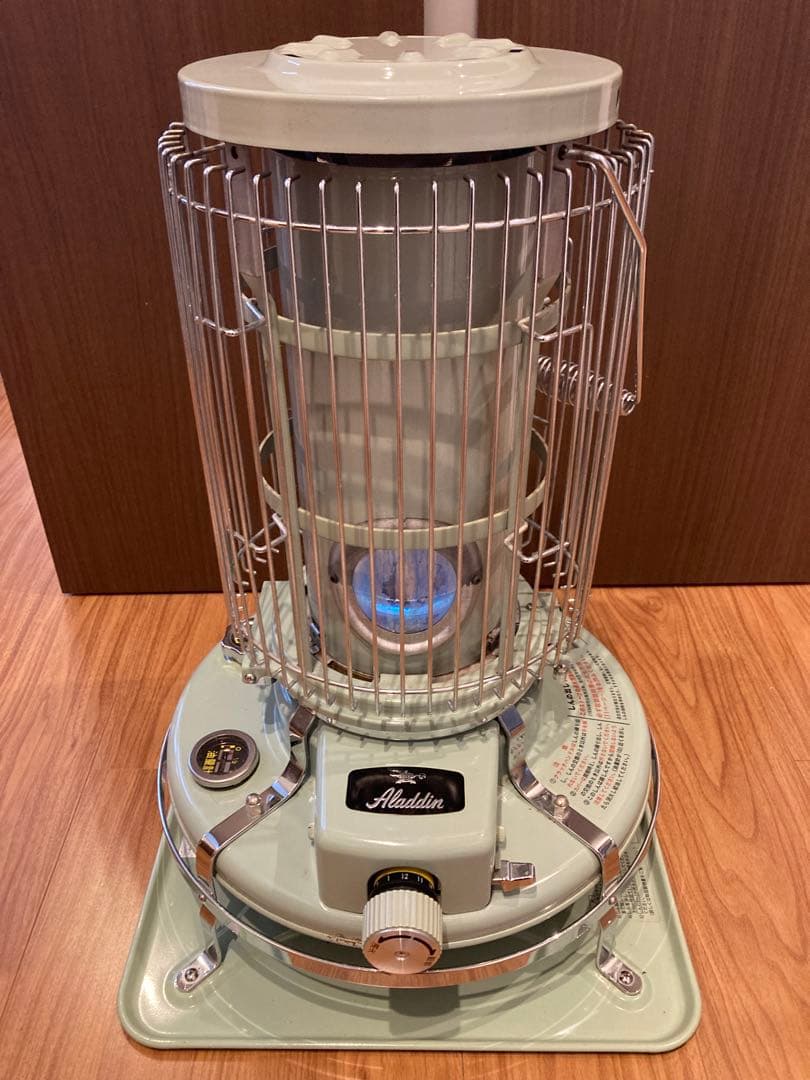Aladdin ストーブ2012年製