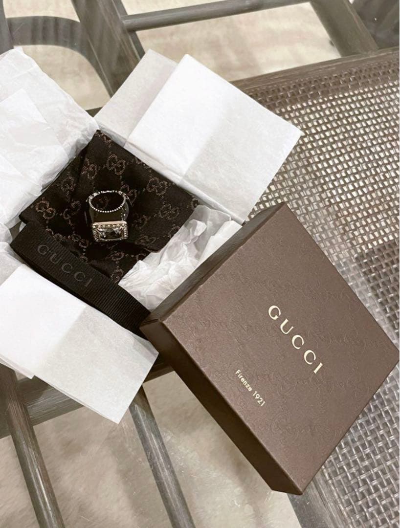 GUCCI シルバークリスタル　リング 12号　グッチ