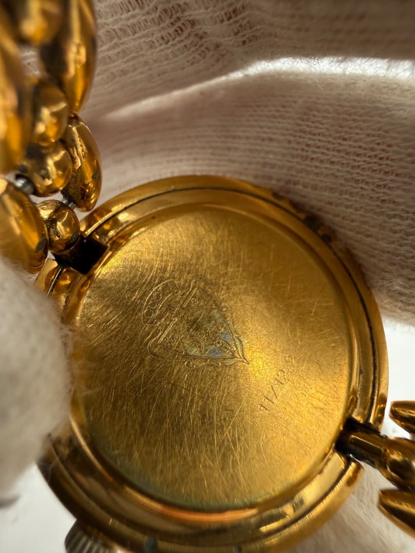 E*y様 GUCCI 腕時計