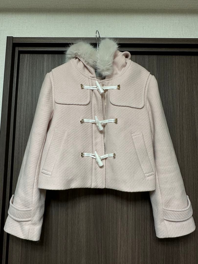 JILL by JILL STUART フェイクファー付ショートダッフルコート