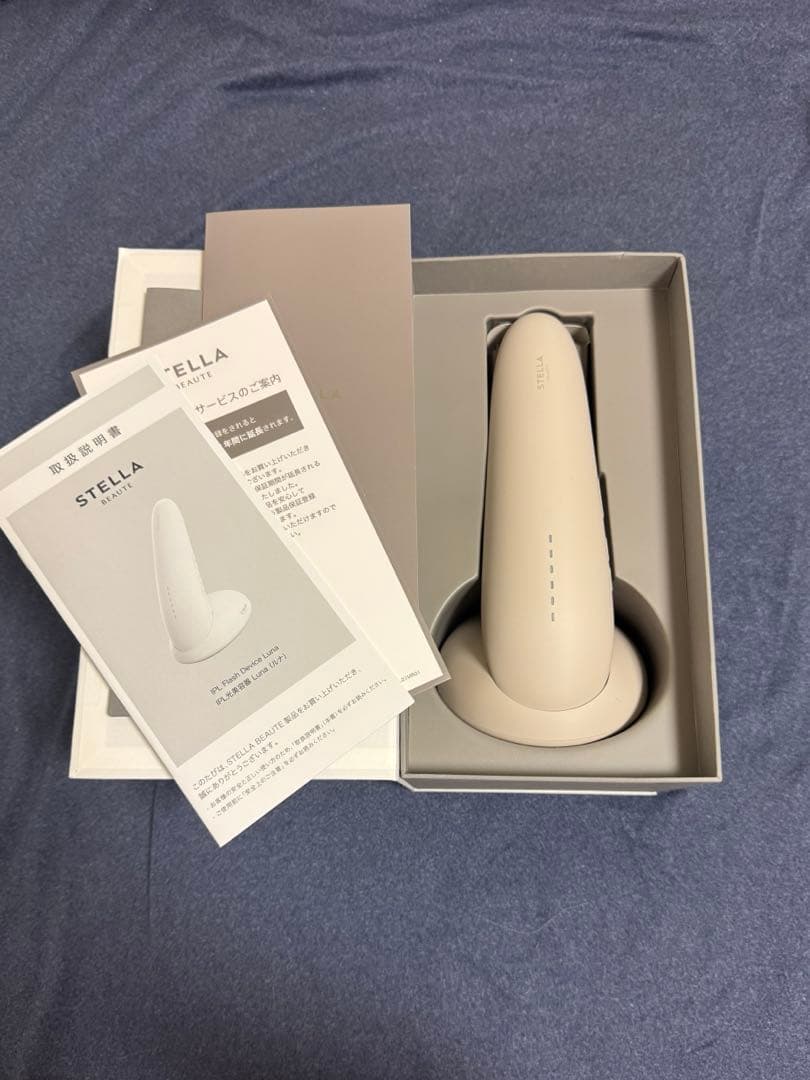 STELLA BEAUTE 光美容器　脱毛器　Luna