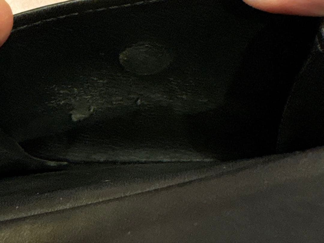 BOTTEGAVENETA ボッテガヴェネタ　二つ折り財布　黒　レザー