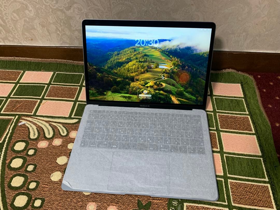 N*H様 Apple MacBook Air 13インチ シルバー