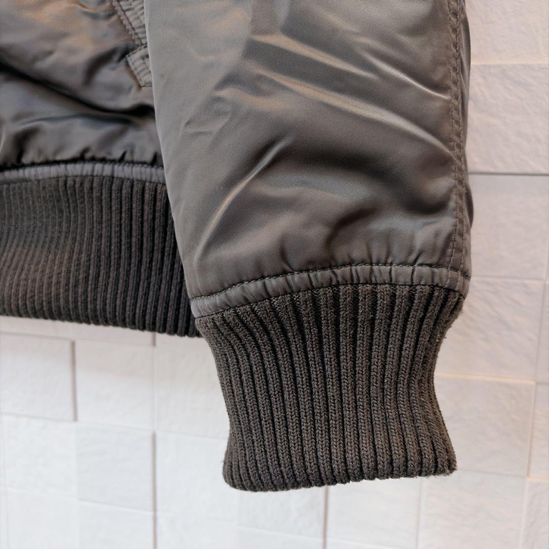 【美品】アルファ ALPHA INDUSTRIES　フライトジャケット　カーキ