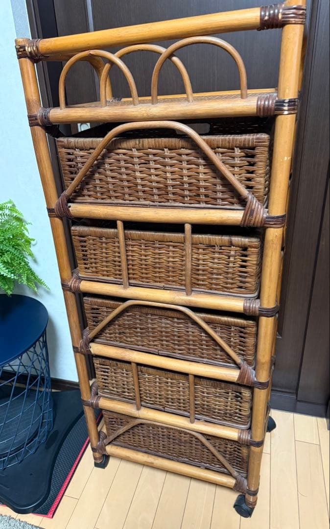 ＊送料込み＊ラタン＊籐家具＊5段チェスト＊カバーのおまけ付き＊