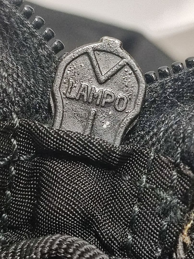 美品 PRADA ブラック ボストンバッグ