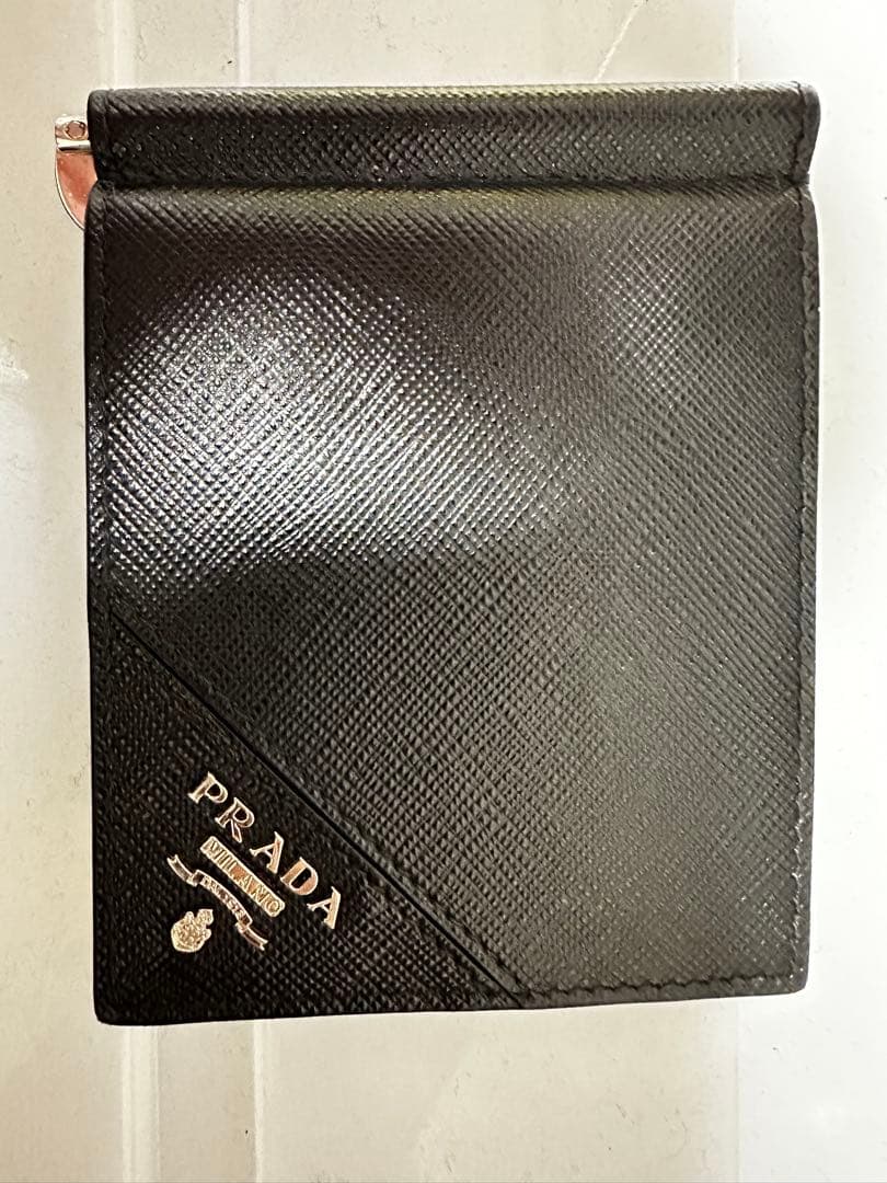 PRADA ブラック レザー マネークリップ