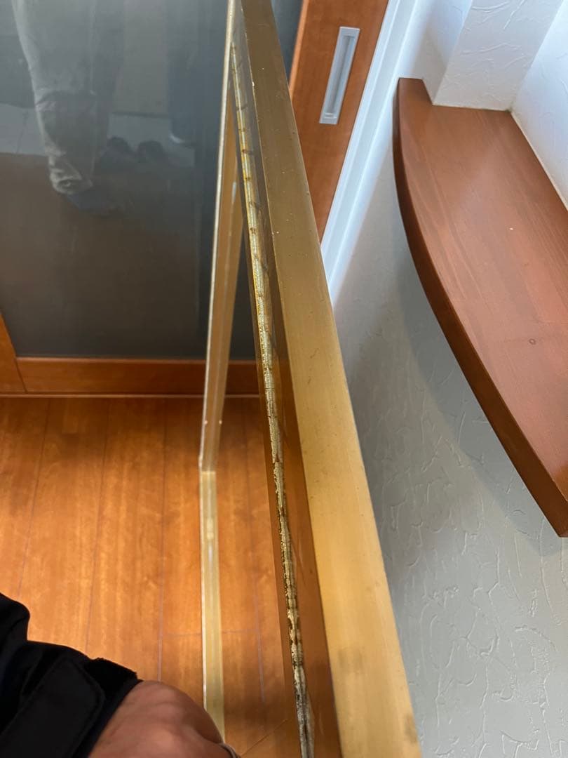 大型ゴールドフレーム壁掛け鏡　アンティーク