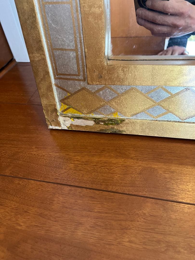 大型ゴールドフレーム壁掛け鏡　アンティーク