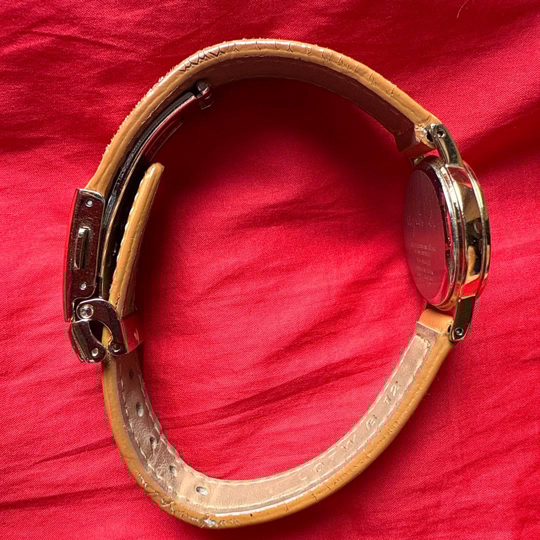 Agnes b. 腕時計 アニエスb SOLAR レザーベルト ゴールド色