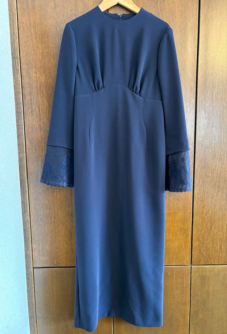 【未使用】マメクロゴウチ25AW レースカフスワンピース　ネイビー　1サイズ