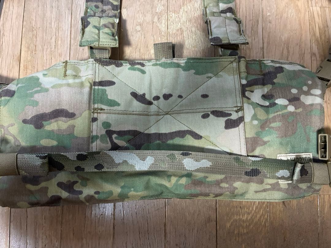 美品　WARRIOR チェストリグ