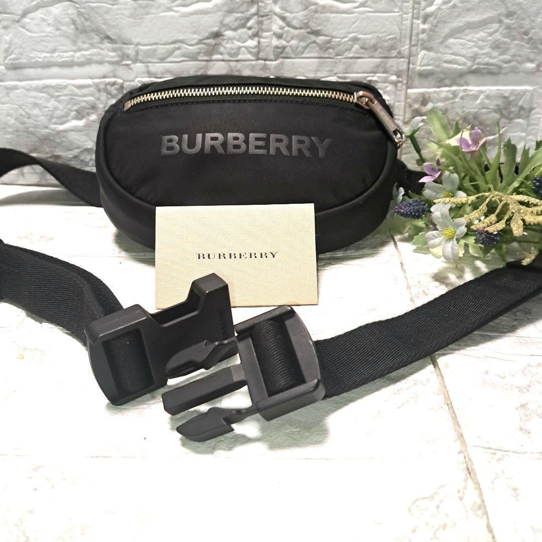 ✨️超美品✨️素敵✨️BURBERRY バーバリー　ボディバッグ　黒