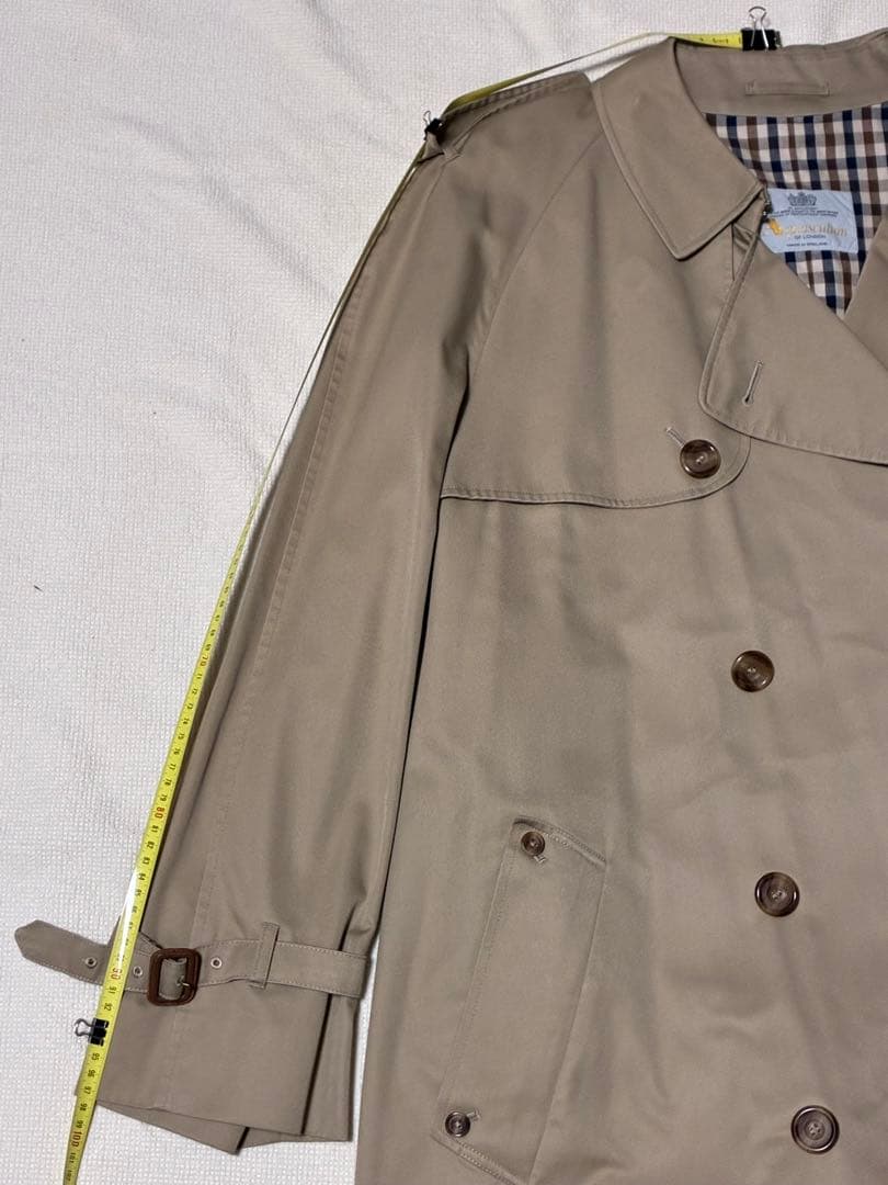 ベージュ トレンチコート Check柄