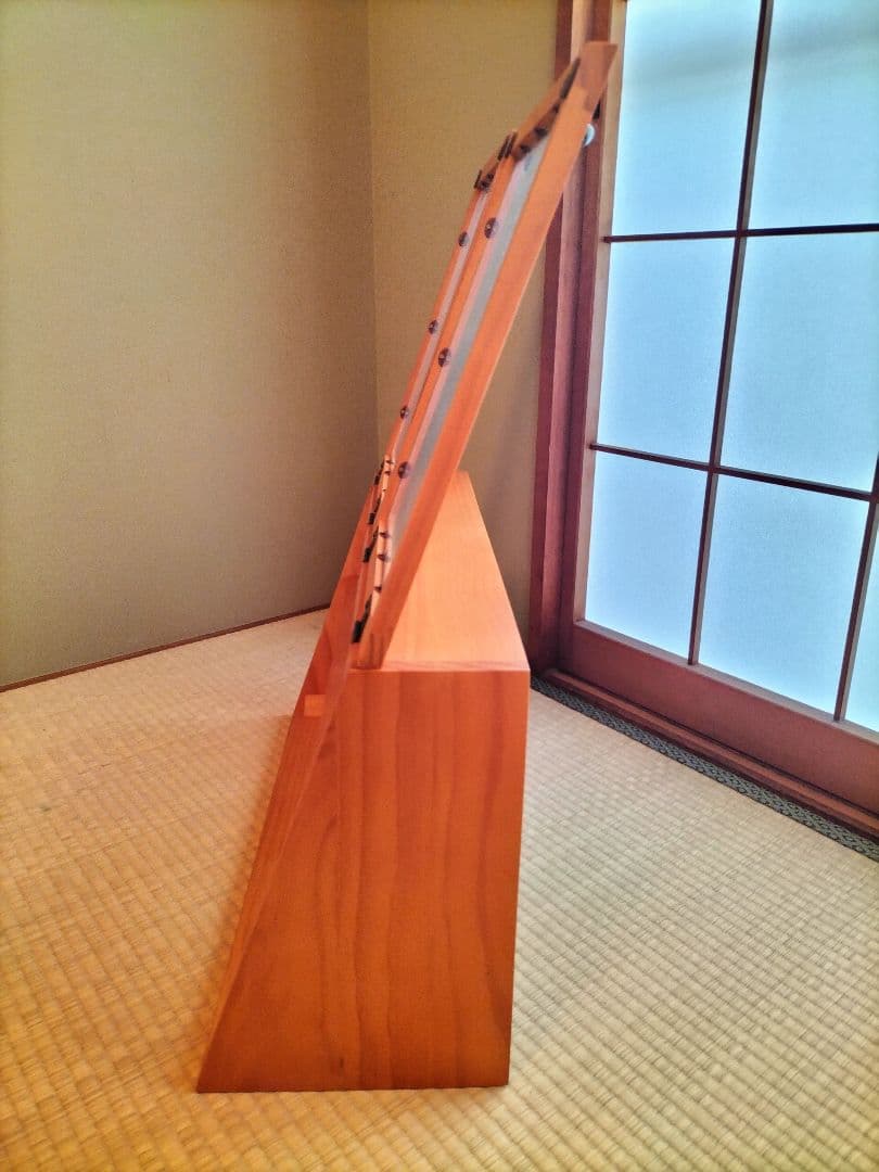 高さが変えられる木製ラック☆ガラス扉4面◇2/3