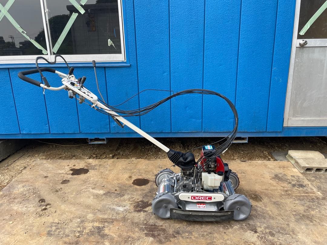 中古スパイダーモアイセキ4WD実働SP851A