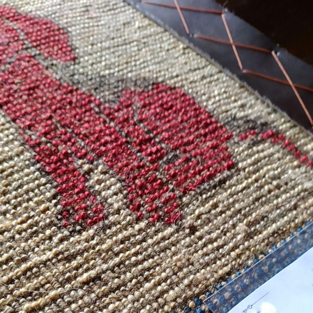 座布団ギャッベ イラン シラーズ 手織り 草木染 手紬 犬柄 動物柄 わんちゃん