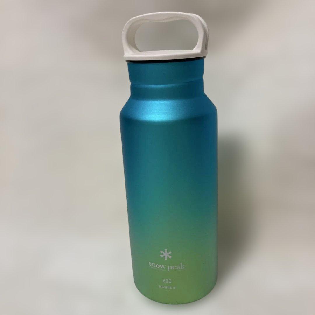 弁当箱・水筒  peak Titanium Aurora Bottle 800