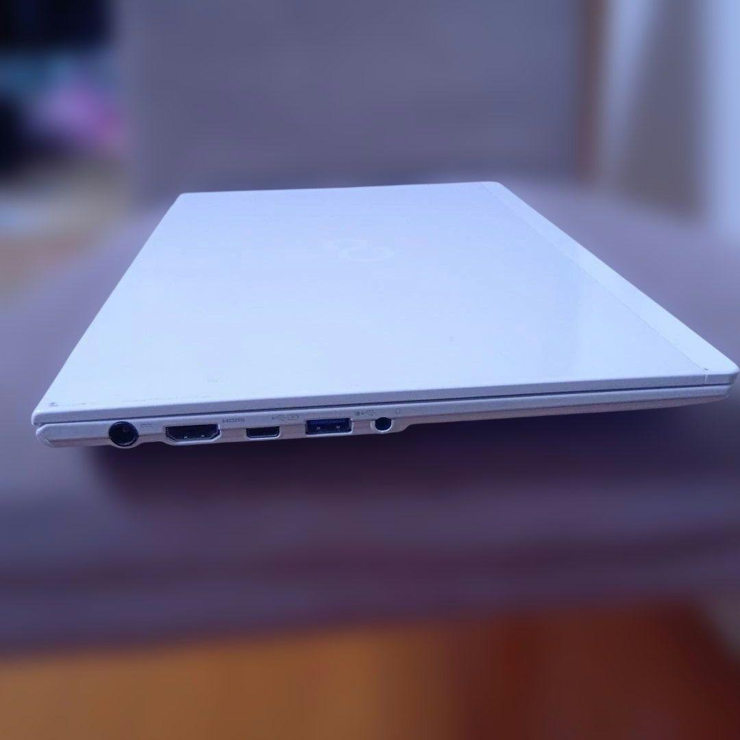 Y① 富士通　ＦＭＶＵ92B3WZ　UH92/B3