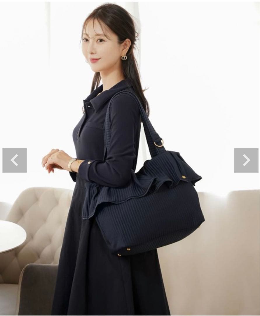 M✨新品未使用le reve vanillerフリルヘムヌビトートバッグ♡