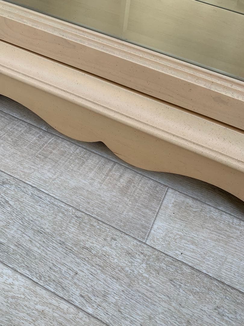 リンホーリン キュリオケース 飾り棚　照明付き