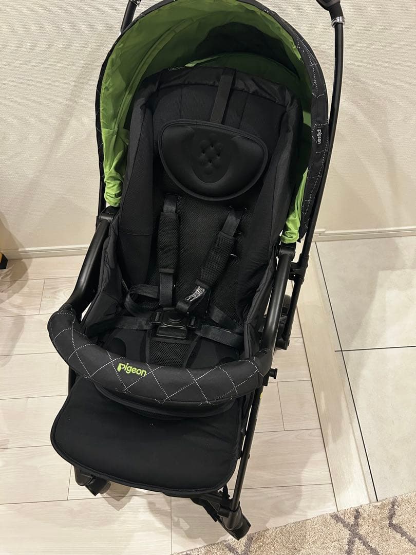 【美品】ピジョン　Runfee ランフィ　RA8(RB1Z) 　ベビーカー