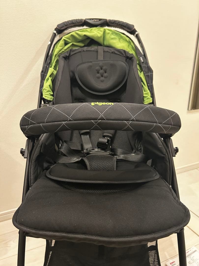 【美品】ピジョン　Runfee ランフィ　RA8(RB1Z) 　ベビーカー