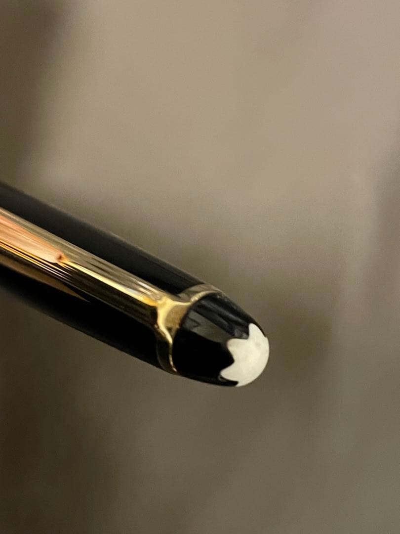 ◾️モンブラン◾️164 ボールペン◾️マイスターシュテュック クラシック◾️黒／金◾️