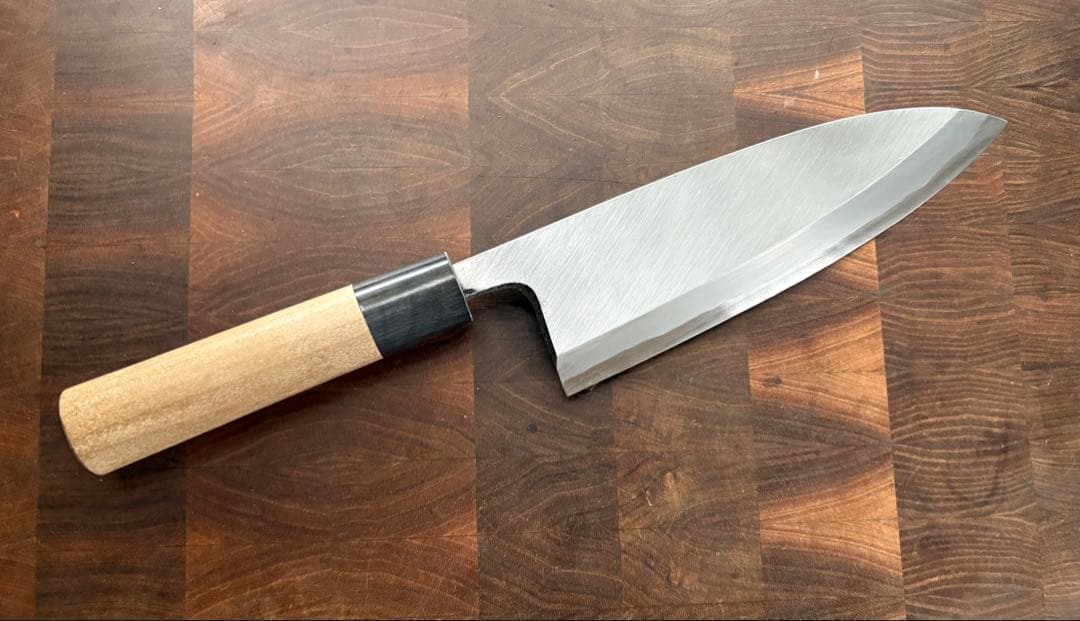 堺打刃物　青鋼　7寸　出刃包丁　210mm 手打ち　本霞　包丁　和包丁　水牛柄