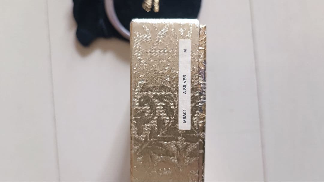 i*d様 Under Cover オープンバングル　ブレスレット