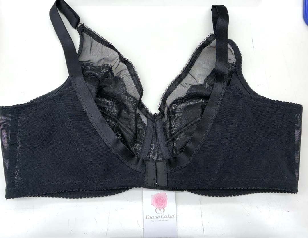 DIANA ブラックフォーマルブラジャー F95