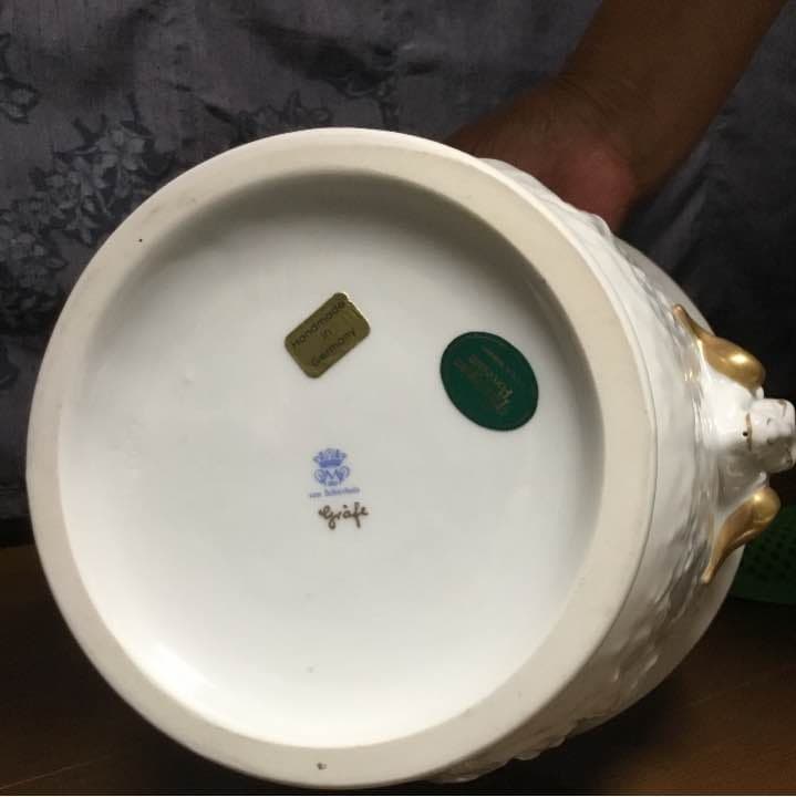 Thuringian Porcelainのワインセラー