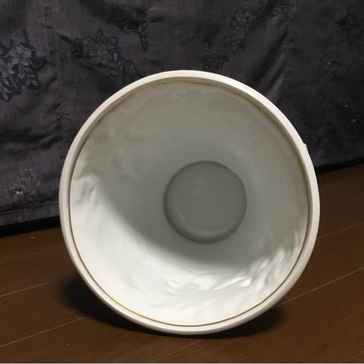 Thuringian Porcelainのワインセラー