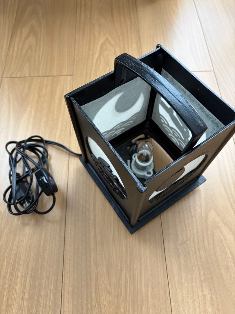 【新品】置き行燈　 波にうさぎ 紙箱入 電装付 鋳鉄製 高岡銅器